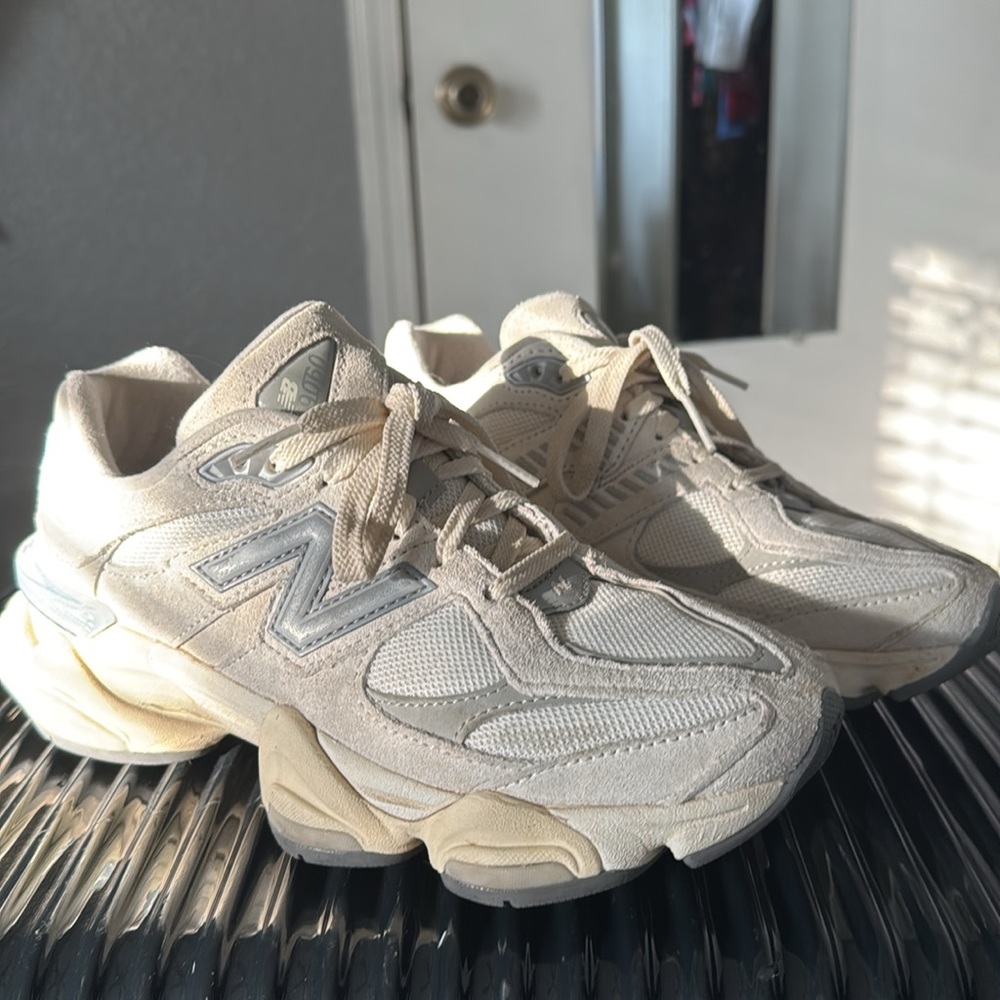 New balance 9060